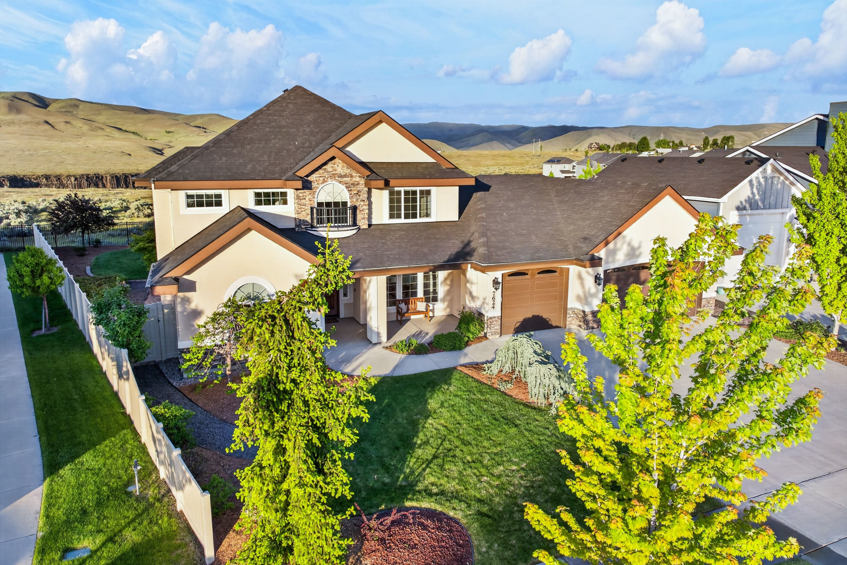  Refined Southeast Boise Living with Panoramic Vistas - 物件實景