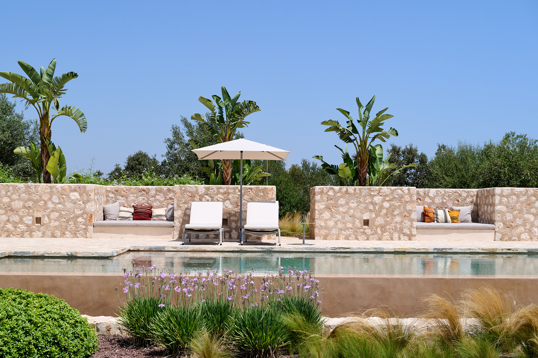  Mallorcan estate with pool and sea views in Portocolom, Mallorca - 物件實景