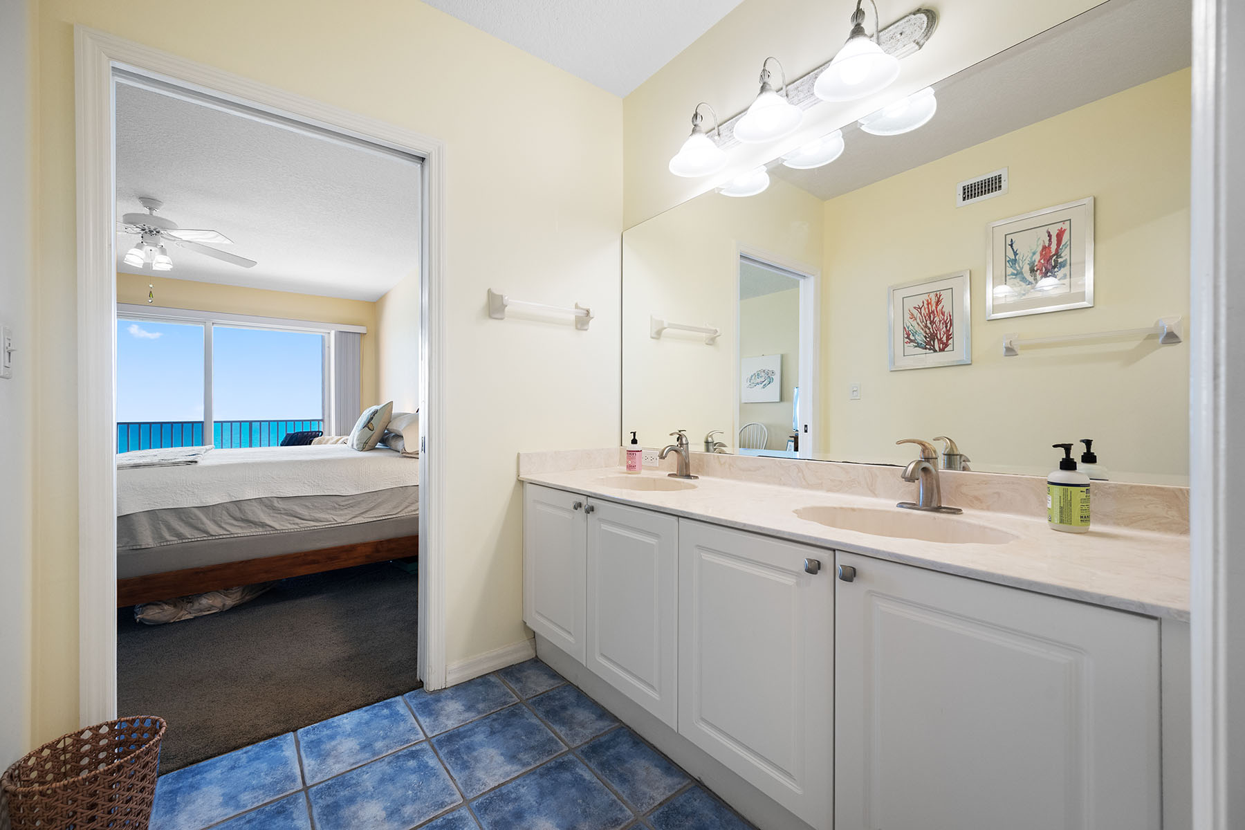  TIDES BEACH CLUB CONDO - 物件實景