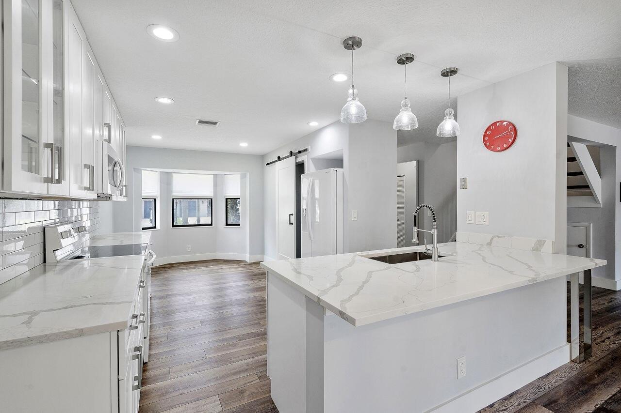 Deerfield Beach, Florida, 33442, United States, 3 Bedrooms Bedrooms, ,3 BathroomsBathrooms,Residential,For Sale,1890939