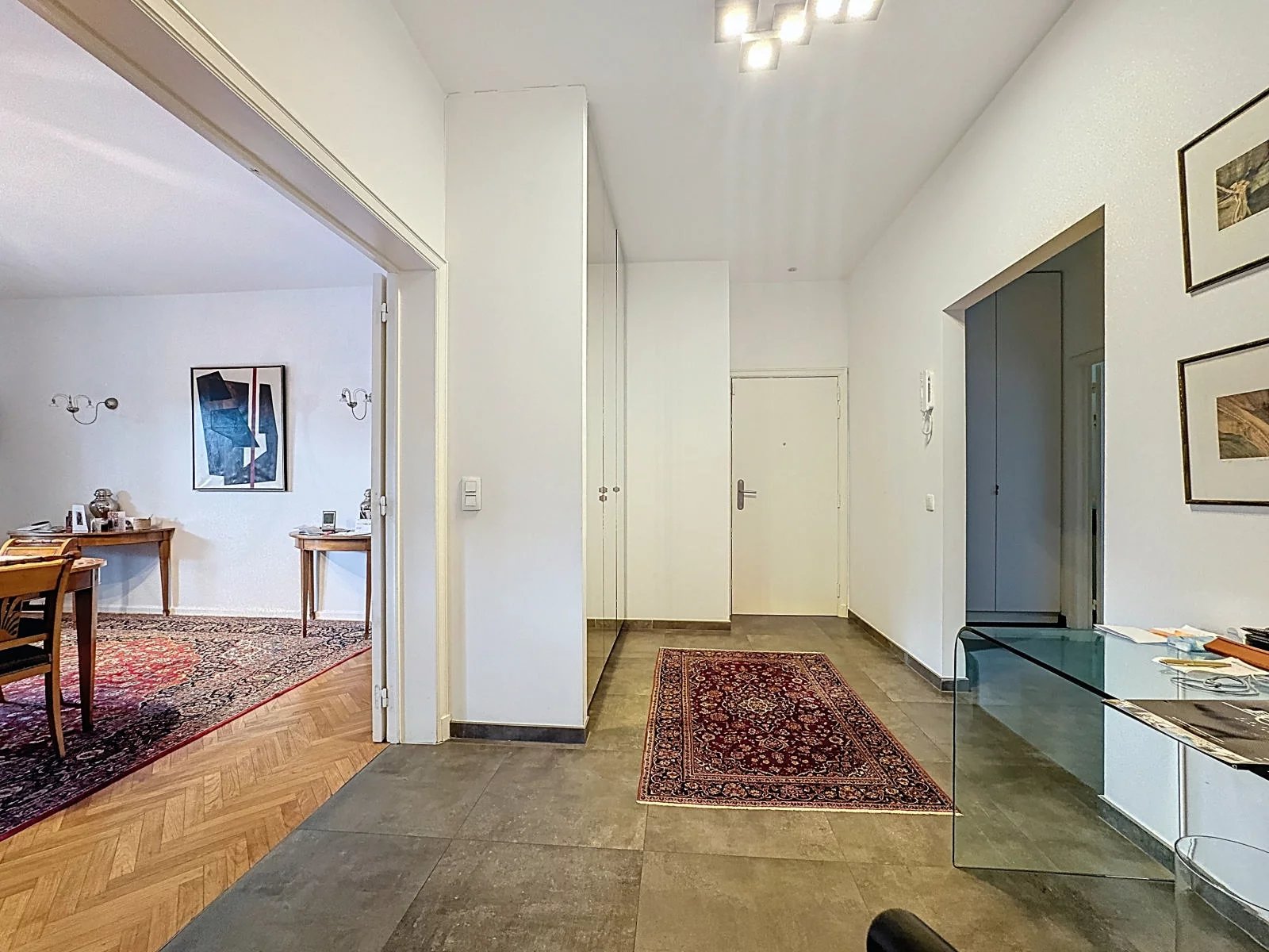 Uccle, 1180, BE, 3 Bedrooms Bedrooms, ,2 BathroomsBathrooms,Residential,For Sale,1995617