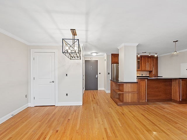 Brookline, Massachusetts, 02446, United States, 1 Bedroom Bedrooms, ,1 BathroomBathrooms,Residential,For Sale,1737969