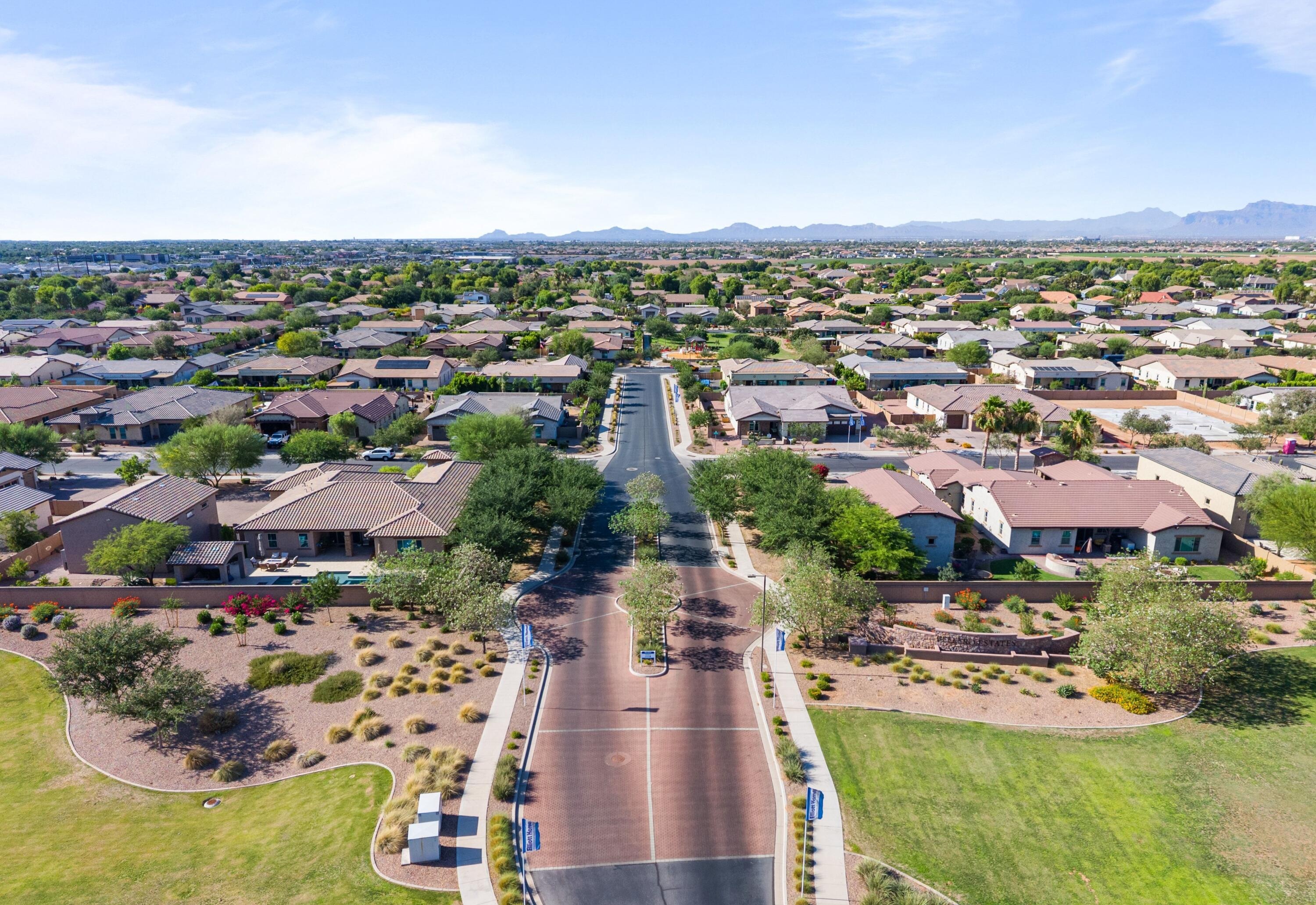  21022 East Aquarius Way  Queen Creek, AZ - 物件實景