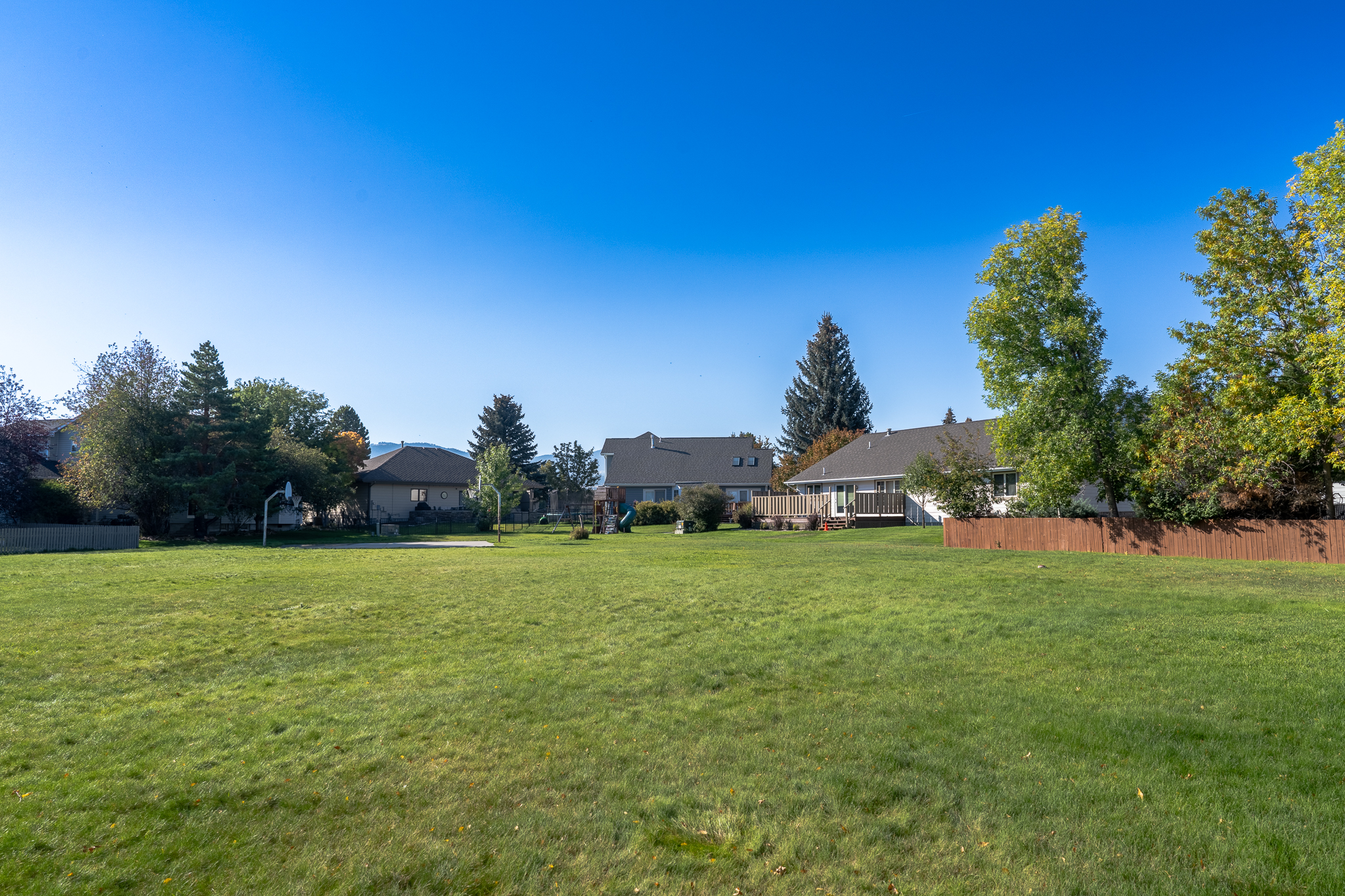 Helena, Montana, 59601, United States, 4 Bedrooms Bedrooms, ,4 BathroomsBathrooms,Residential,For Sale,1984515