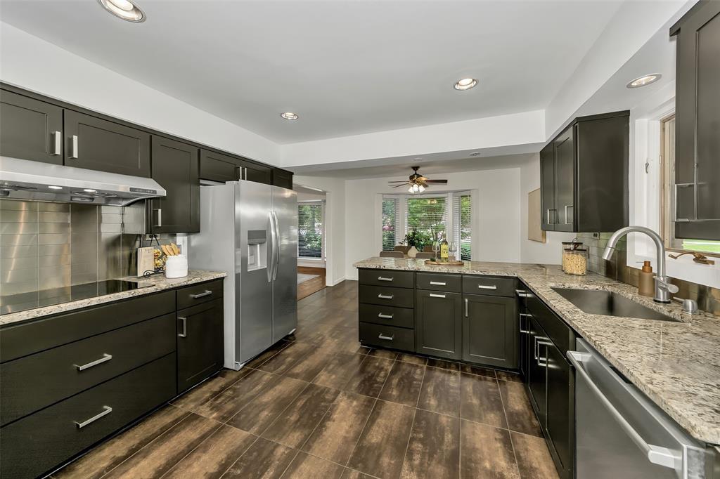 Colleyville, Texas, 76034, United States, 4 Bedrooms Bedrooms, ,3 BathroomsBathrooms,Residential,For Sale,1927837