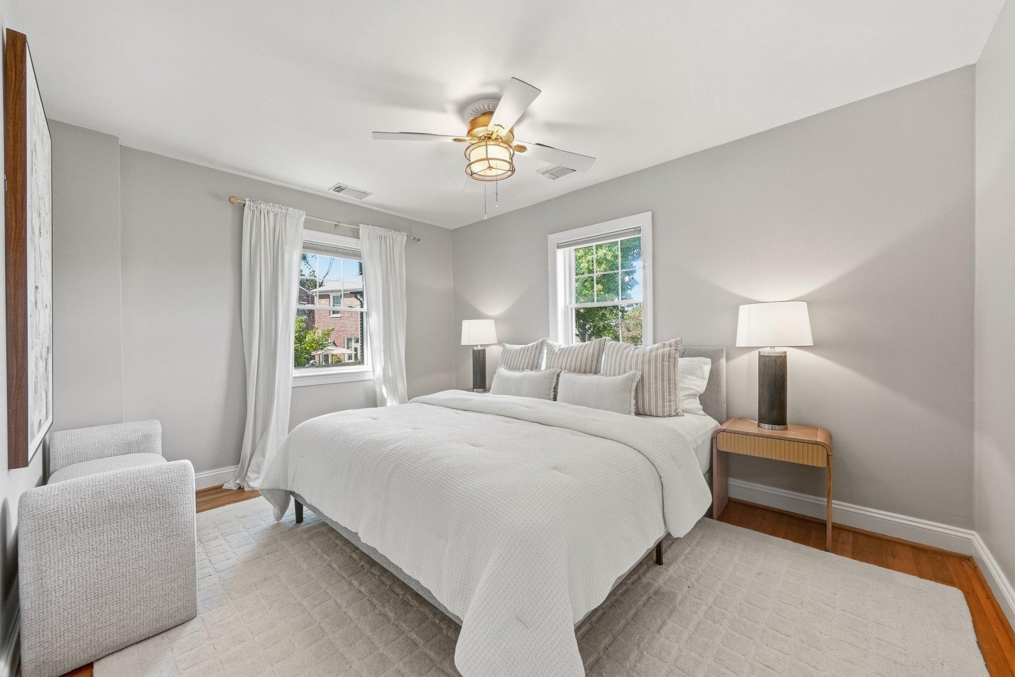  230 Aspen Street, Alexandria, VA, 22305 - 物件實景