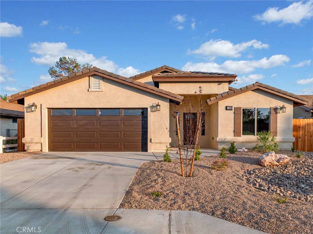 Victorville, California, 92395, United States, 3 Bedrooms Bedrooms, ,2 BathroomsBathrooms,Residential,For Sale,1948419
