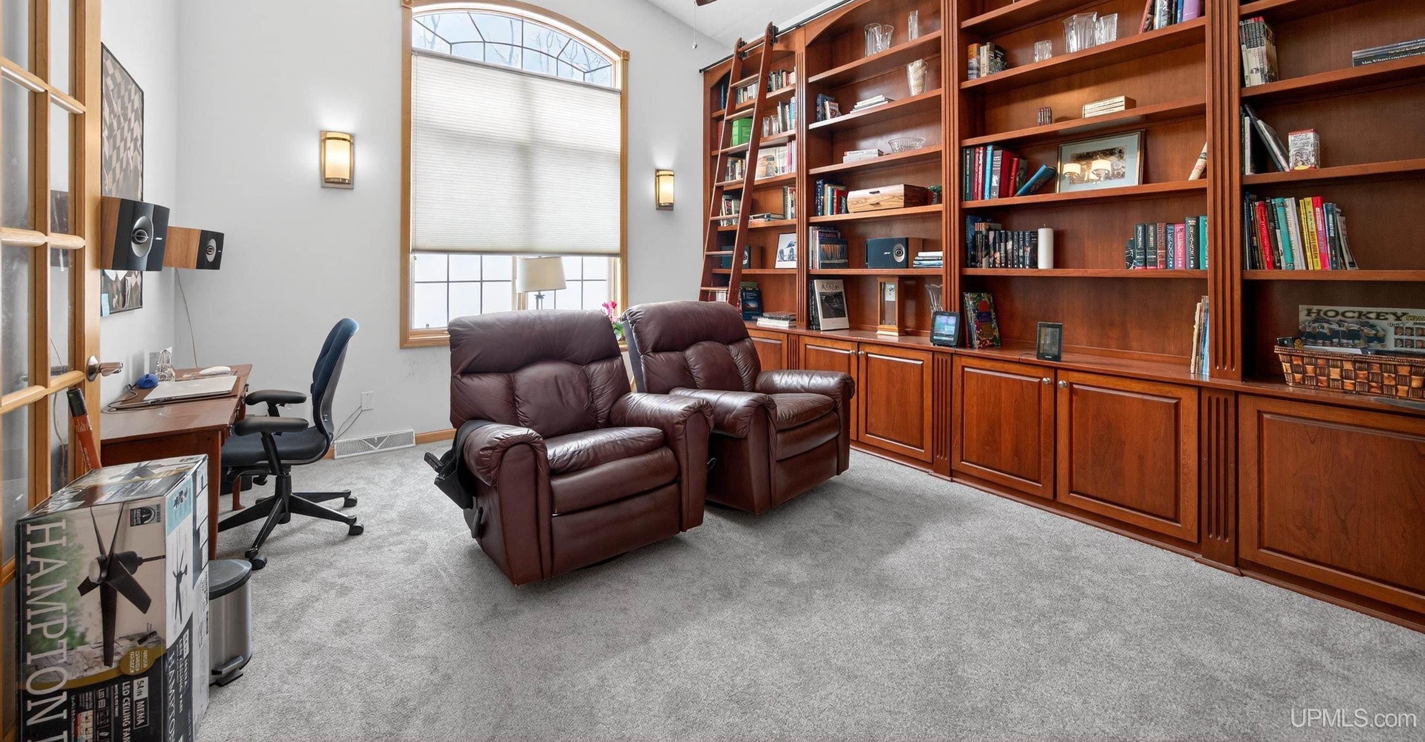 Houghton, Michigan, 49931, United States, 3 Bedrooms Bedrooms, ,4 BathroomsBathrooms,Residential,For Sale,2029605