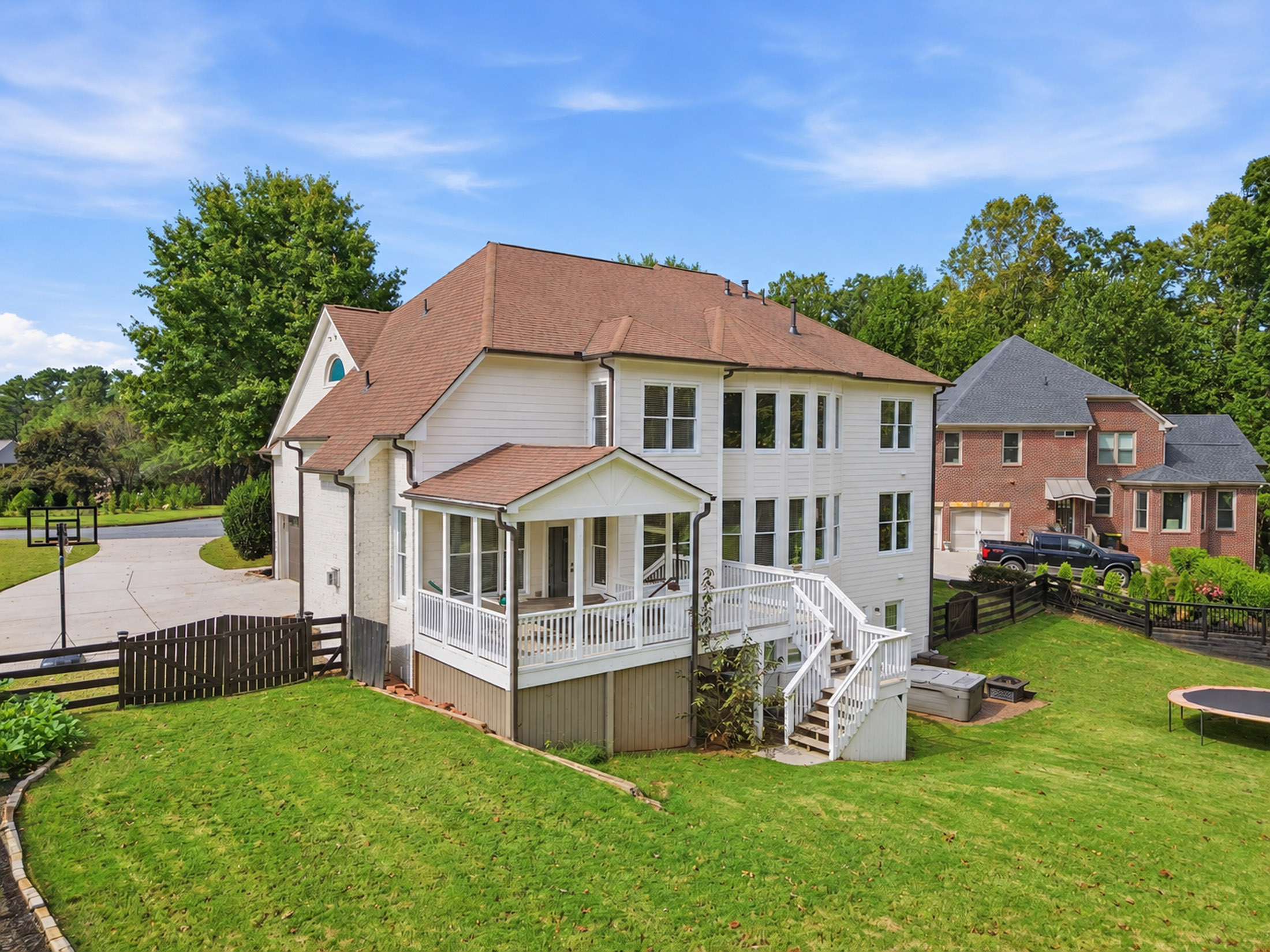  Beautifully Appointed Home in Sought-After Woodmont - 物件實景