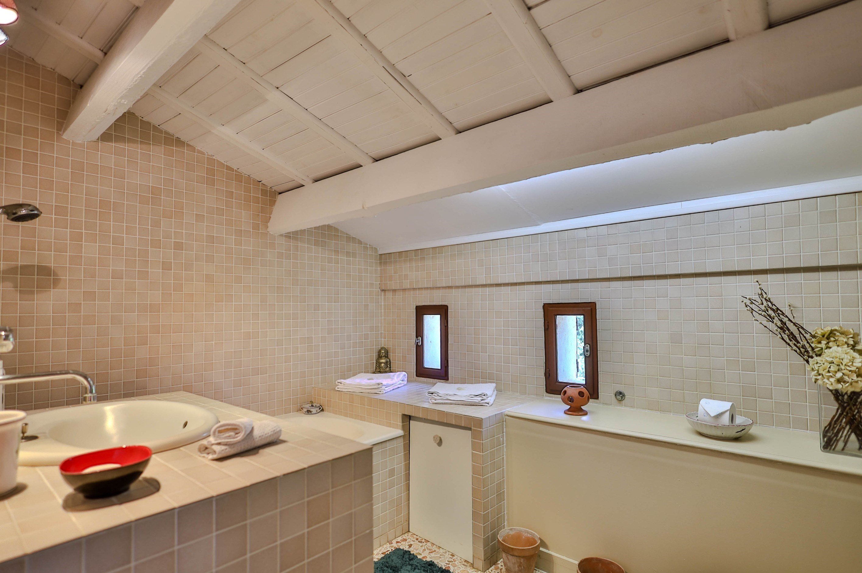  Exceptional Provençal Property with Panoramic Views of the Dentelles de Montmir… - 物件實景
