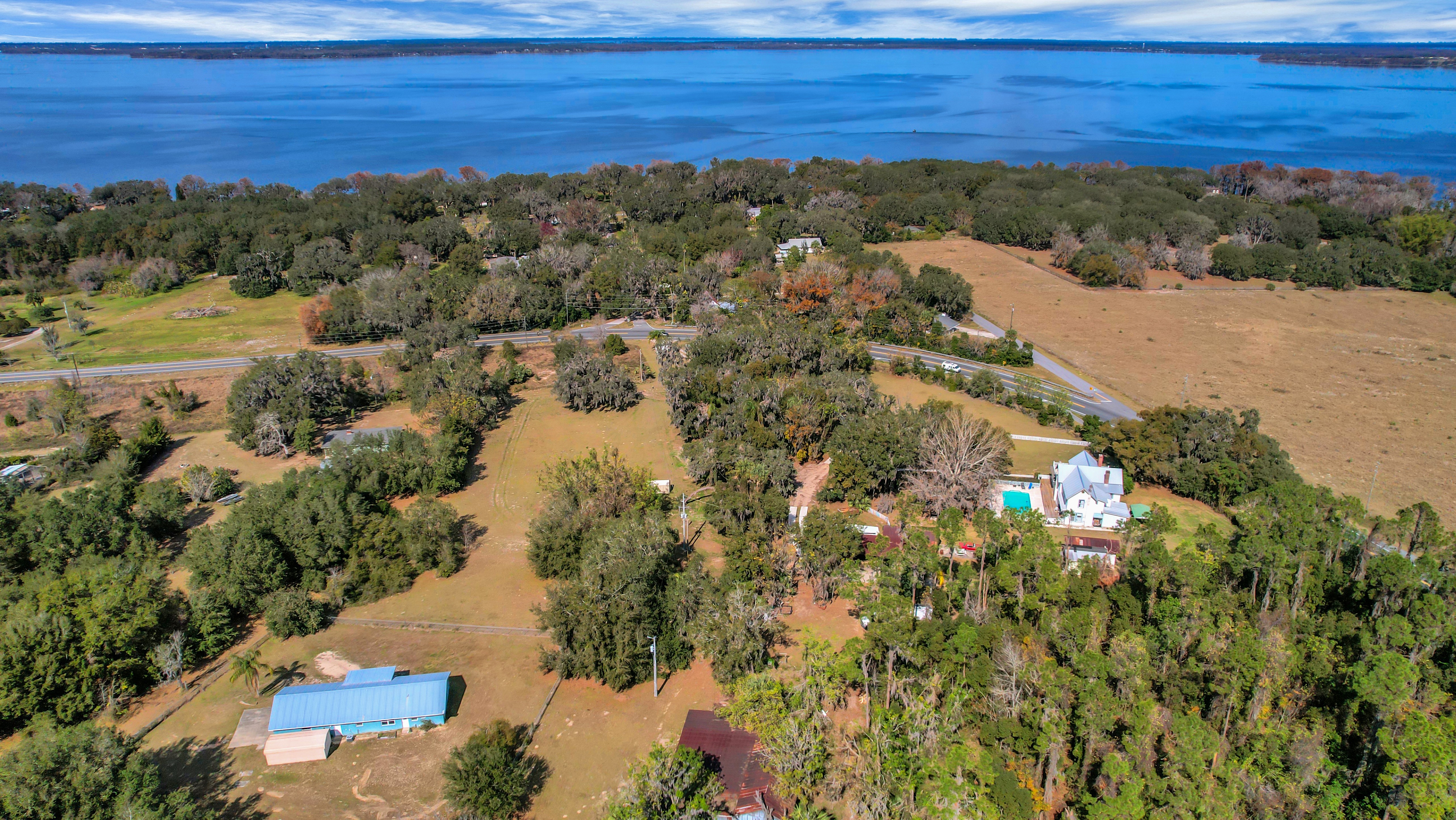 Yalaha, Florida, 34797, United States, 5 Bedrooms Bedrooms, ,4 BathroomsBathrooms,Residential,For Sale,1975837