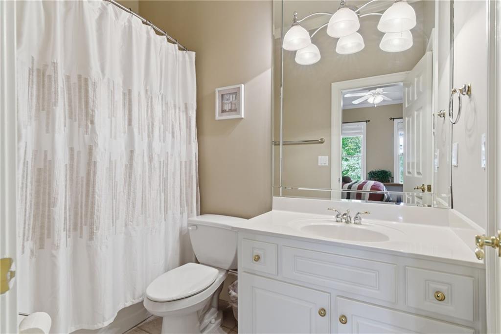 Gainesville, Georgia, 30504, United States, 4 Bedrooms Bedrooms, ,4 BathroomsBathrooms,Residential,For Sale,2049252