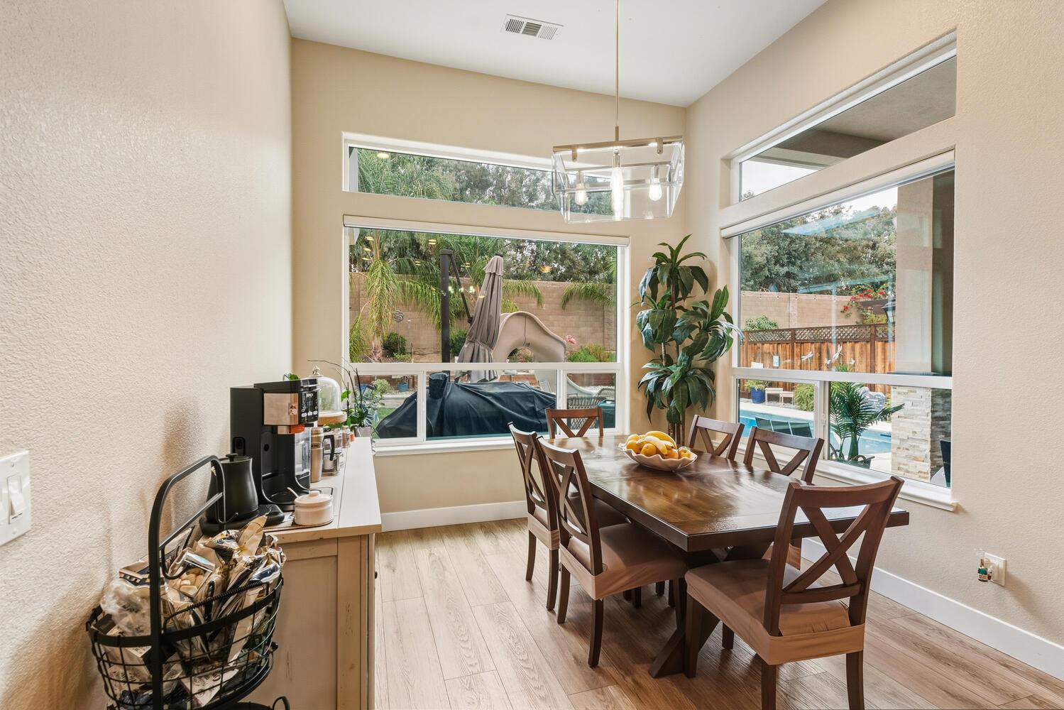 Tracy, California, 95377, United States, 4 Bedrooms Bedrooms, ,3 BathroomsBathrooms,Residential,For Sale,2001964