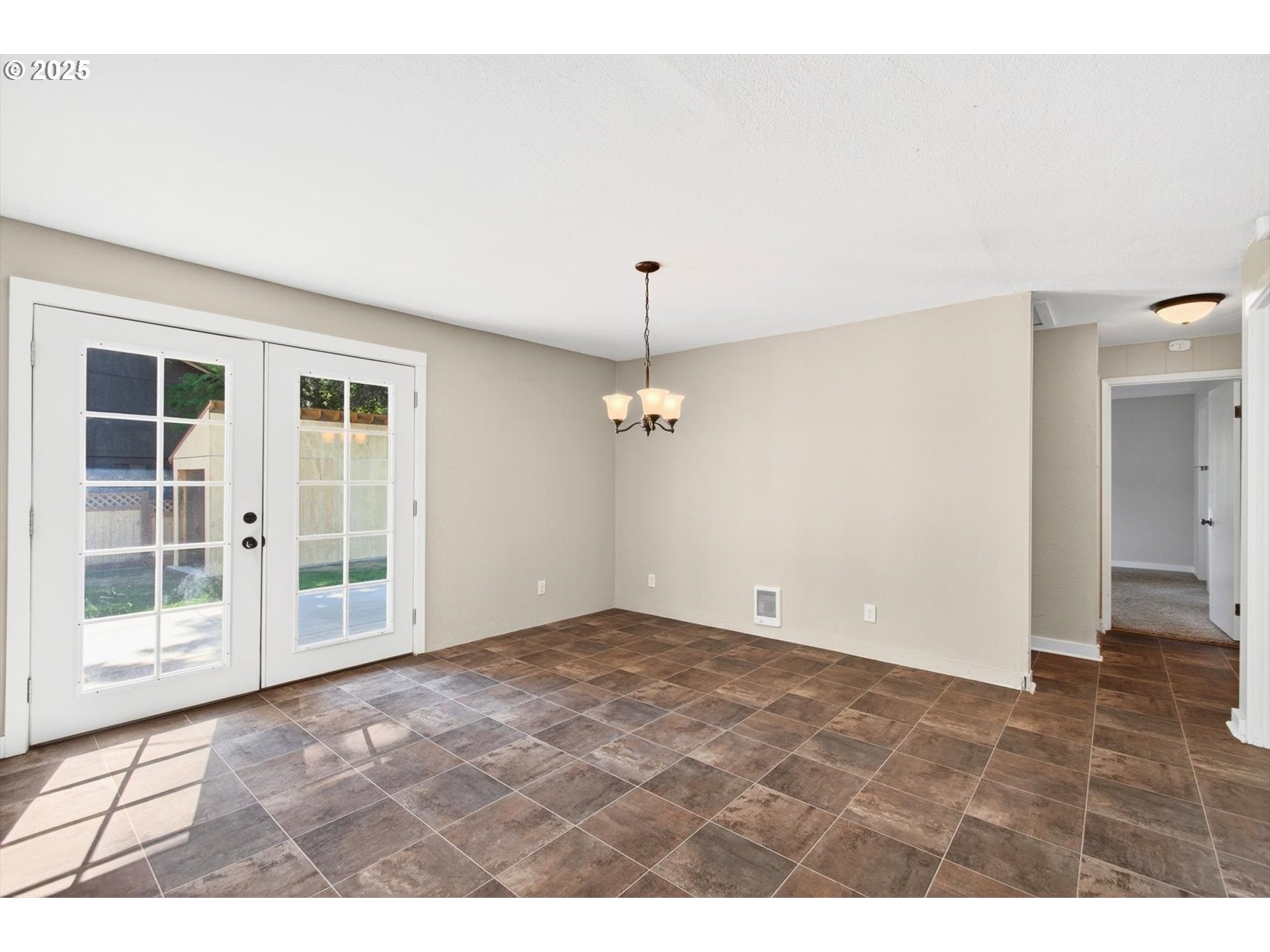 BattleGround, Washington, 98604, United States, 3 Bedrooms Bedrooms, ,2 BathroomsBathrooms,Residential,For Sale,1937806
