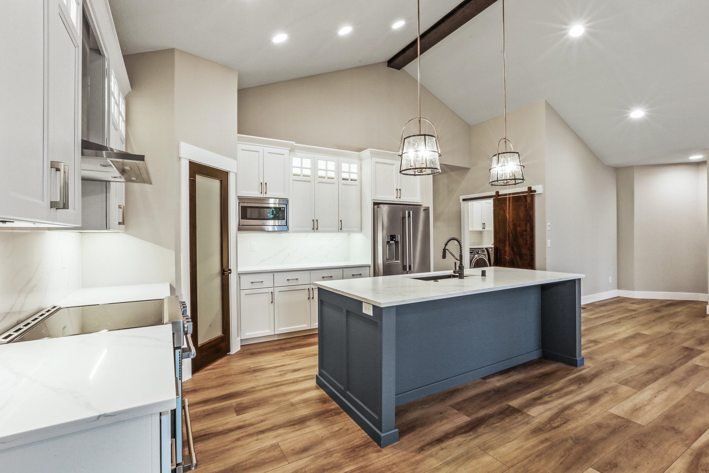 Spokane, Washington, 99223, United States, 5 Bedrooms Bedrooms, ,4 BathroomsBathrooms,Residential,For Sale,1927466