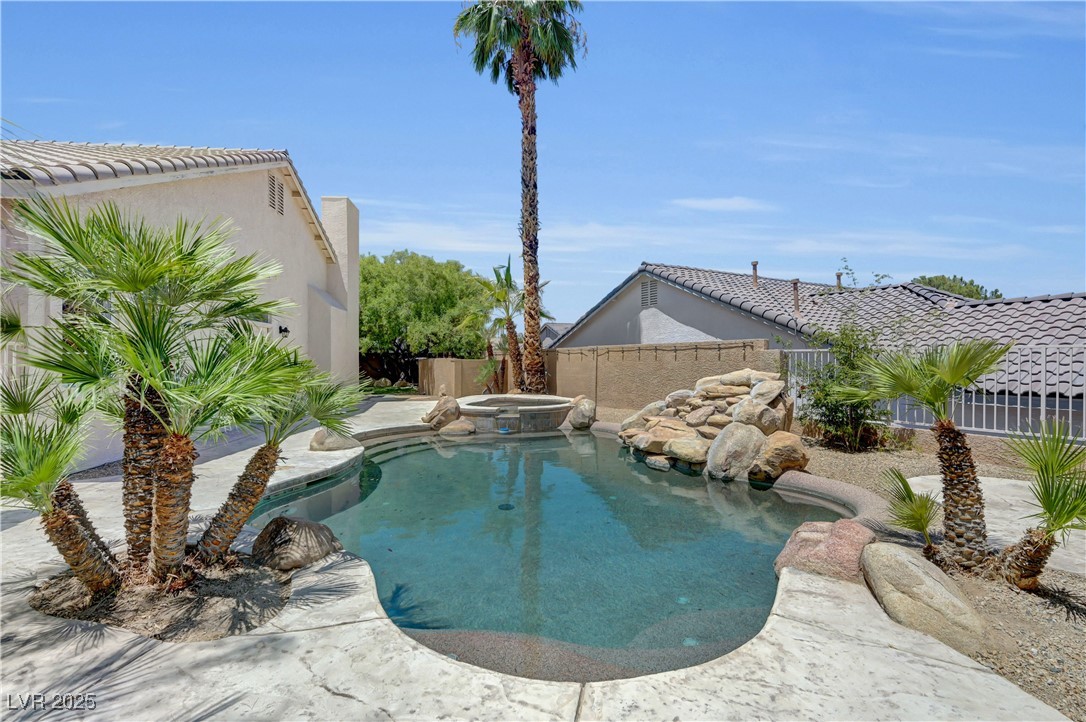 Henderson, Nevada, 89052, United States, 5 Bedrooms Bedrooms, ,2 BathroomsBathrooms,Residential,For Sale,1897207