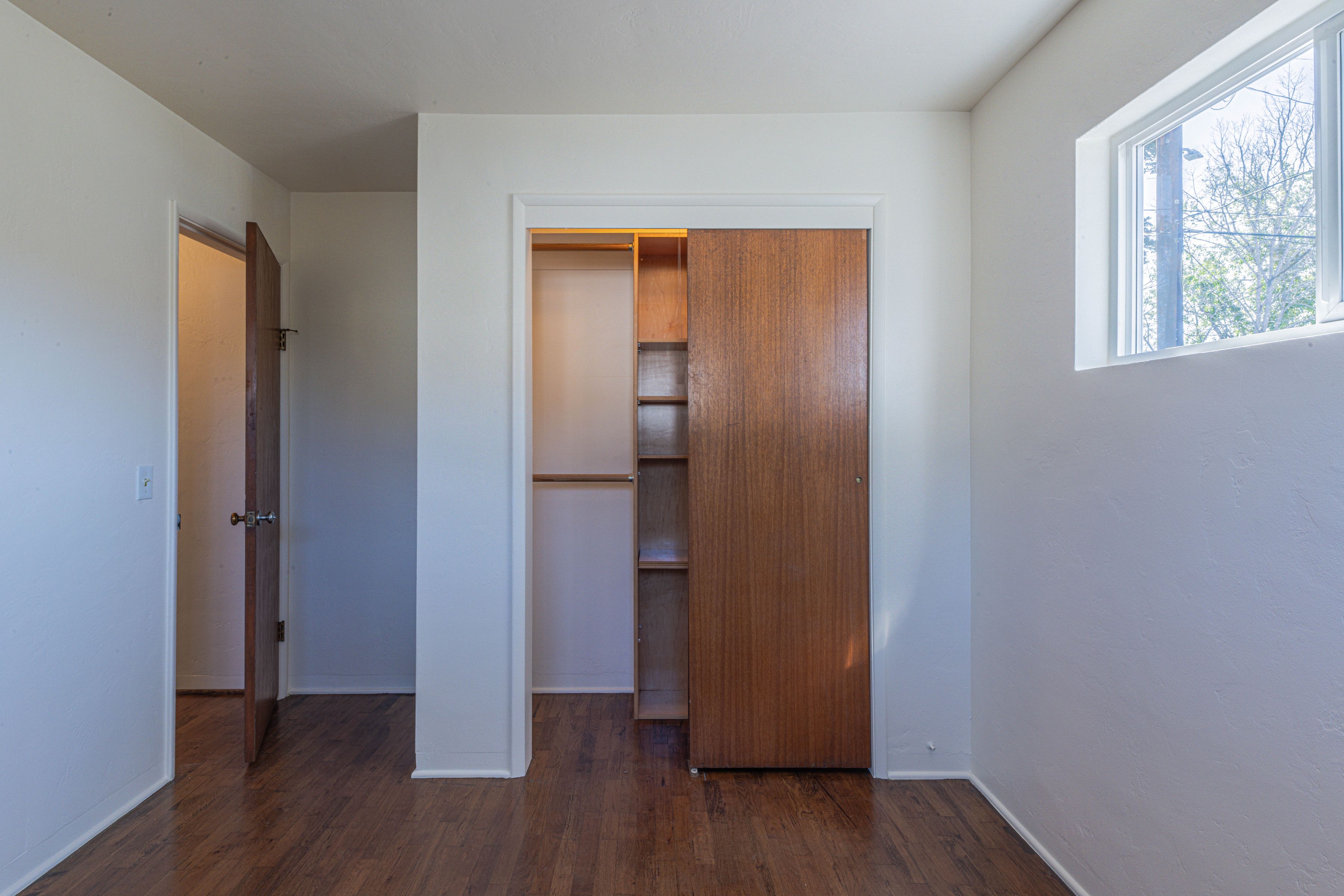  2 Portola Avenue - 物件實景