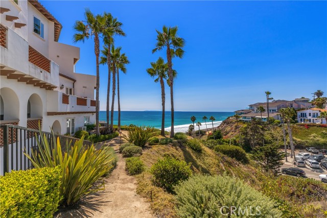 San Clemente, California, 92672, United States, 2 Bedrooms Bedrooms, ,3 BathroomsBathrooms,Residential,For Sale,1983604