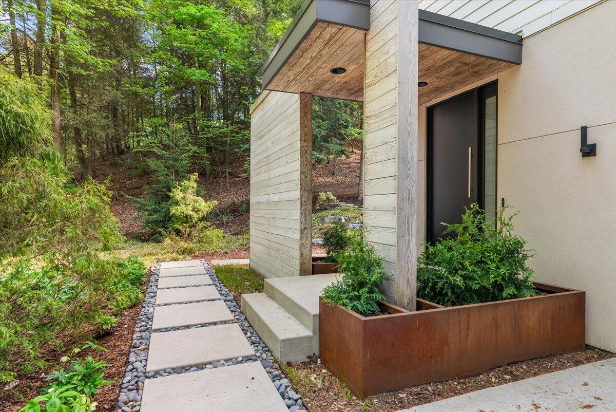 Saugatuck, Michigan, 49453, United States, 4 Bedrooms Bedrooms, ,4 BathroomsBathrooms,Residential,For Sale,1826741