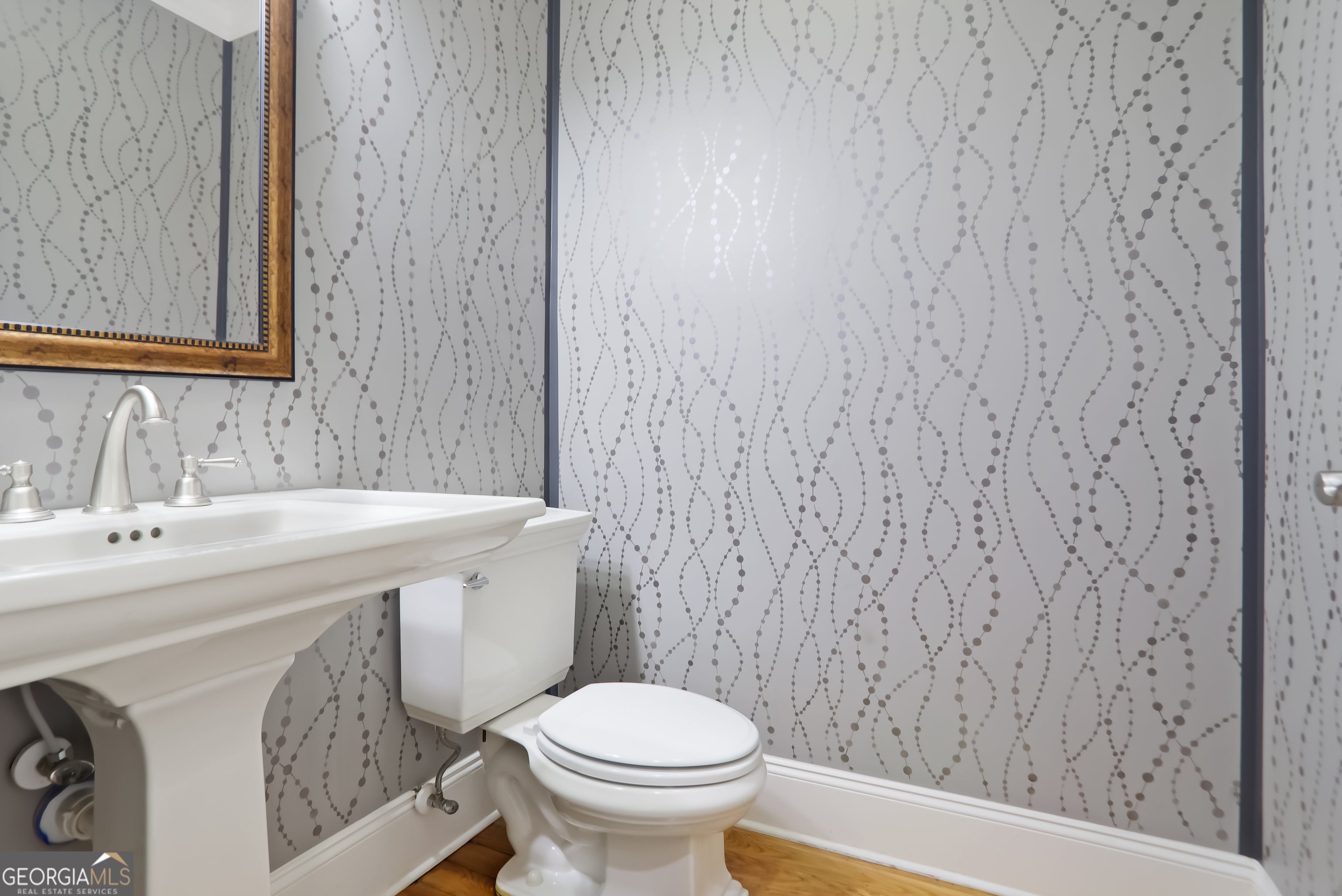 Atlanta, Georgia, 30331, United States, 6 Bedrooms Bedrooms, ,7 BathroomsBathrooms,Residential,For Sale,1926929