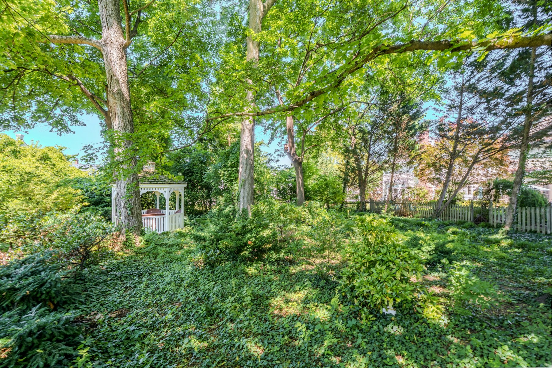  208 Edwards Ferry Road NE, Leesburg, VA, 20176 - 物件實景