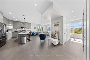 Otawa, Ontario, K1T 4B7, CA, 6 Bedrooms Bedrooms, ,5 BathroomsBathrooms,Residential,For Sale,1941709