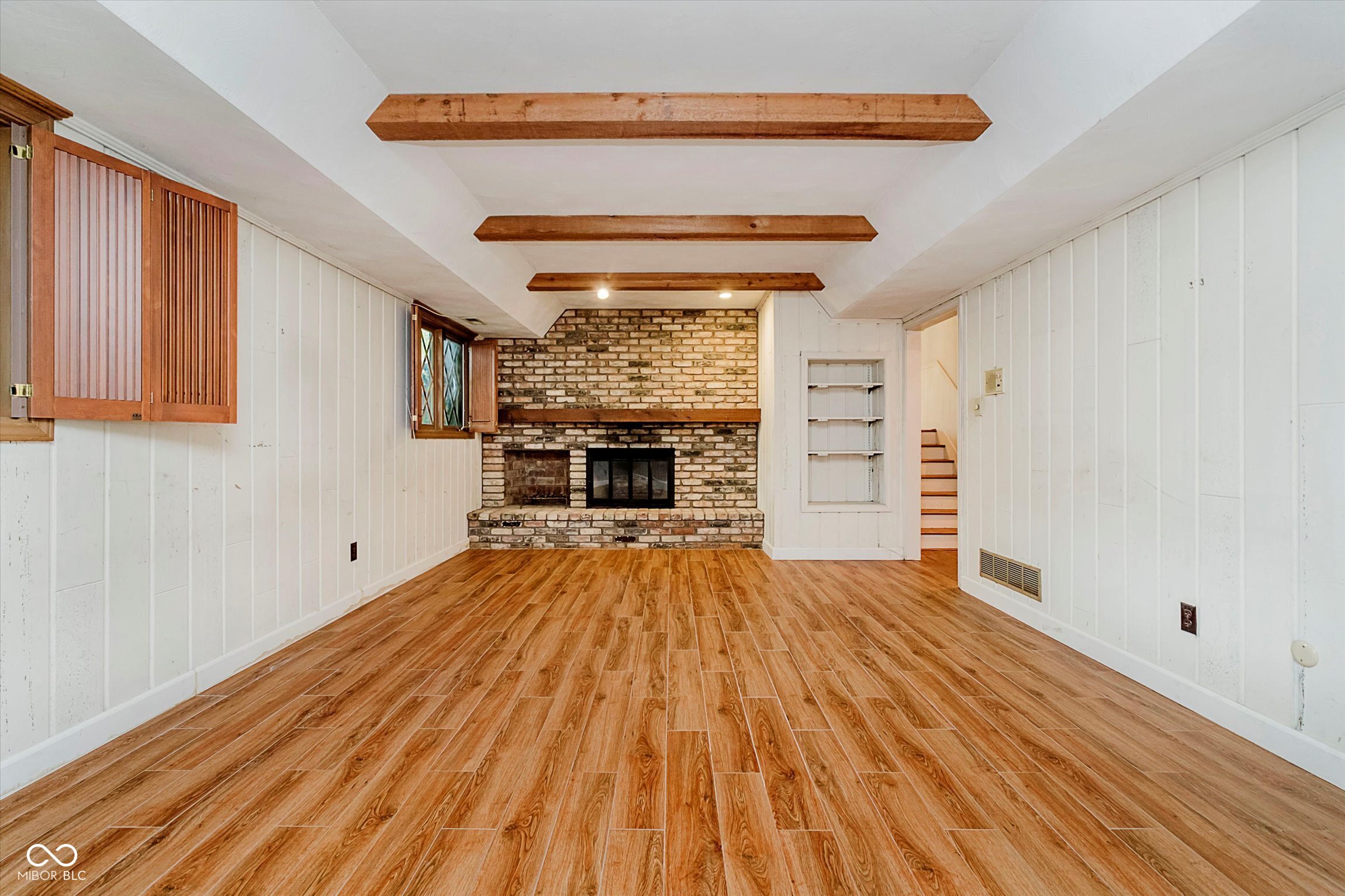 Carmel, Indiana, 46033, United States, 4 Bedrooms Bedrooms, ,3 BathroomsBathrooms,Residential,For Sale,1976182