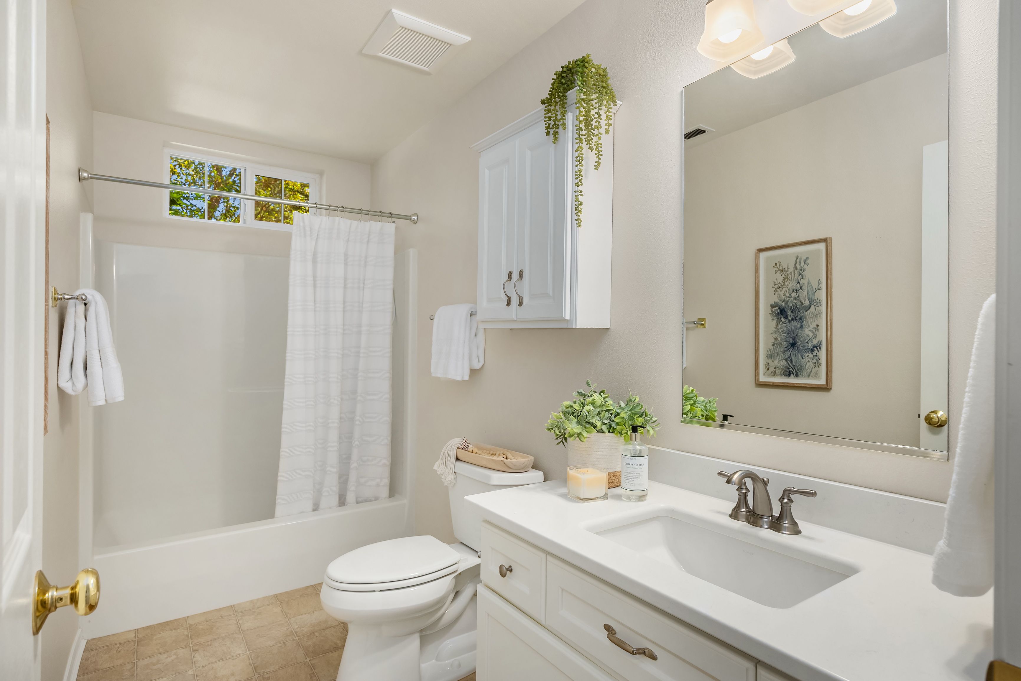  705 Moji Lane NW, Bainbridge Island, WA 98110 - 物件實景