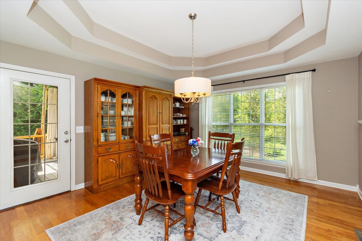 Columbia, Tennessee, 38401, United States, 4 Bedrooms Bedrooms, ,3 BathroomsBathrooms,Residential,For Sale,1897603