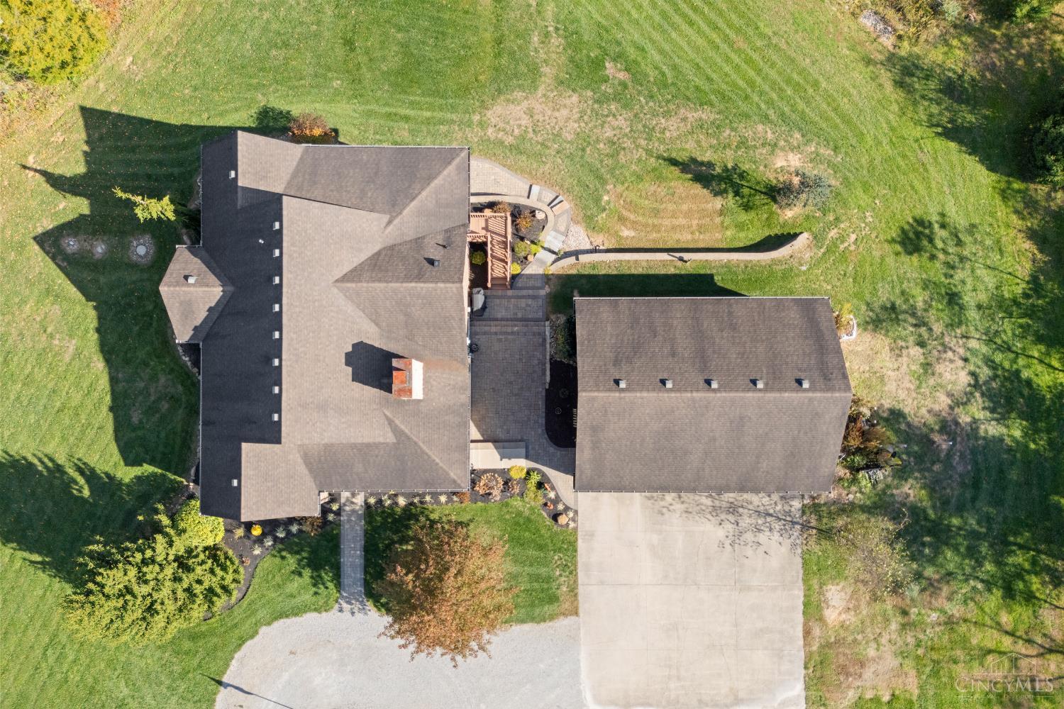 Wilmington, Ohio, 45177, United States, 6 Bedrooms Bedrooms, ,4 BathroomsBathrooms,Residential,For Sale,1989066