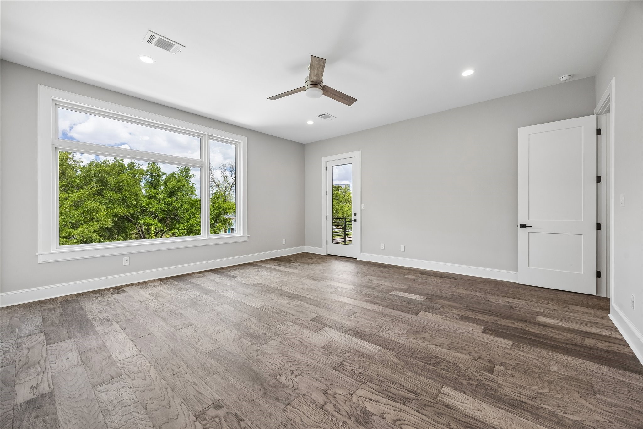  2065 Southgate Boulevard - 物件實景