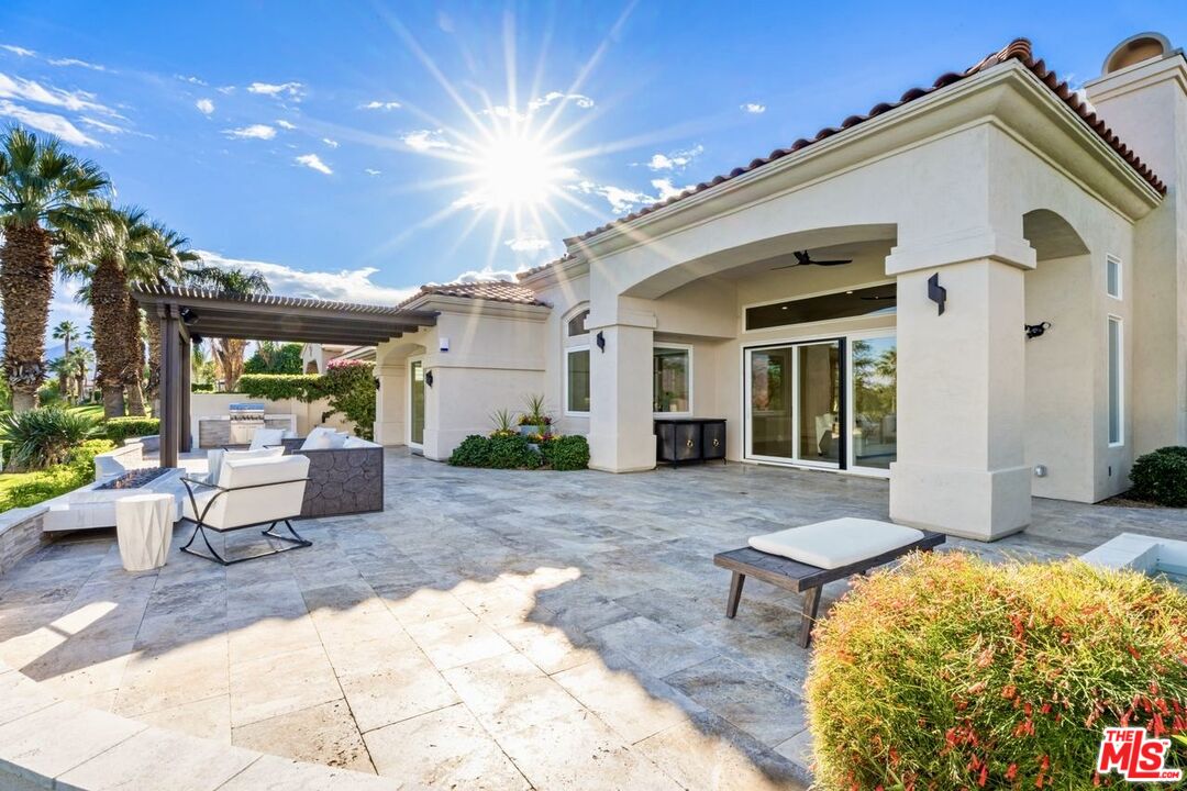 Palm Desert, California, 92211, United States, 3 Bedrooms Bedrooms, ,4 BathroomsBathrooms,Residential,For Sale,1997361