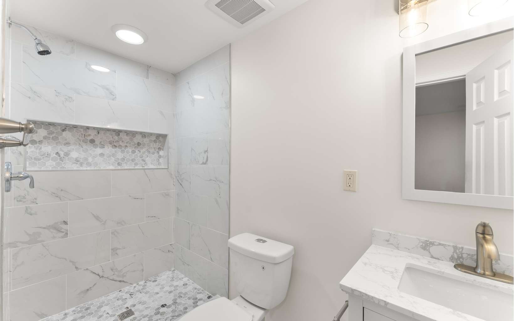 Woodstock, Georgia, 30188, United States, 3 Bedrooms Bedrooms, ,3 BathroomsBathrooms,Residential,For Sale,1873159