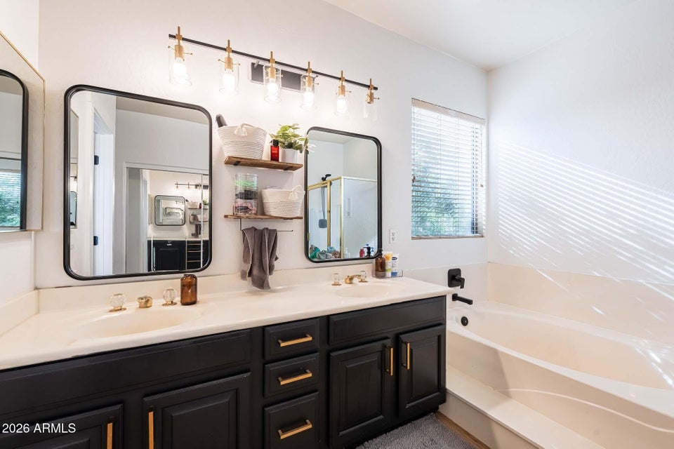 Peoria, Arizona, 85382, United States, 5 Bedrooms Bedrooms, ,Residential,For Sale,2008574