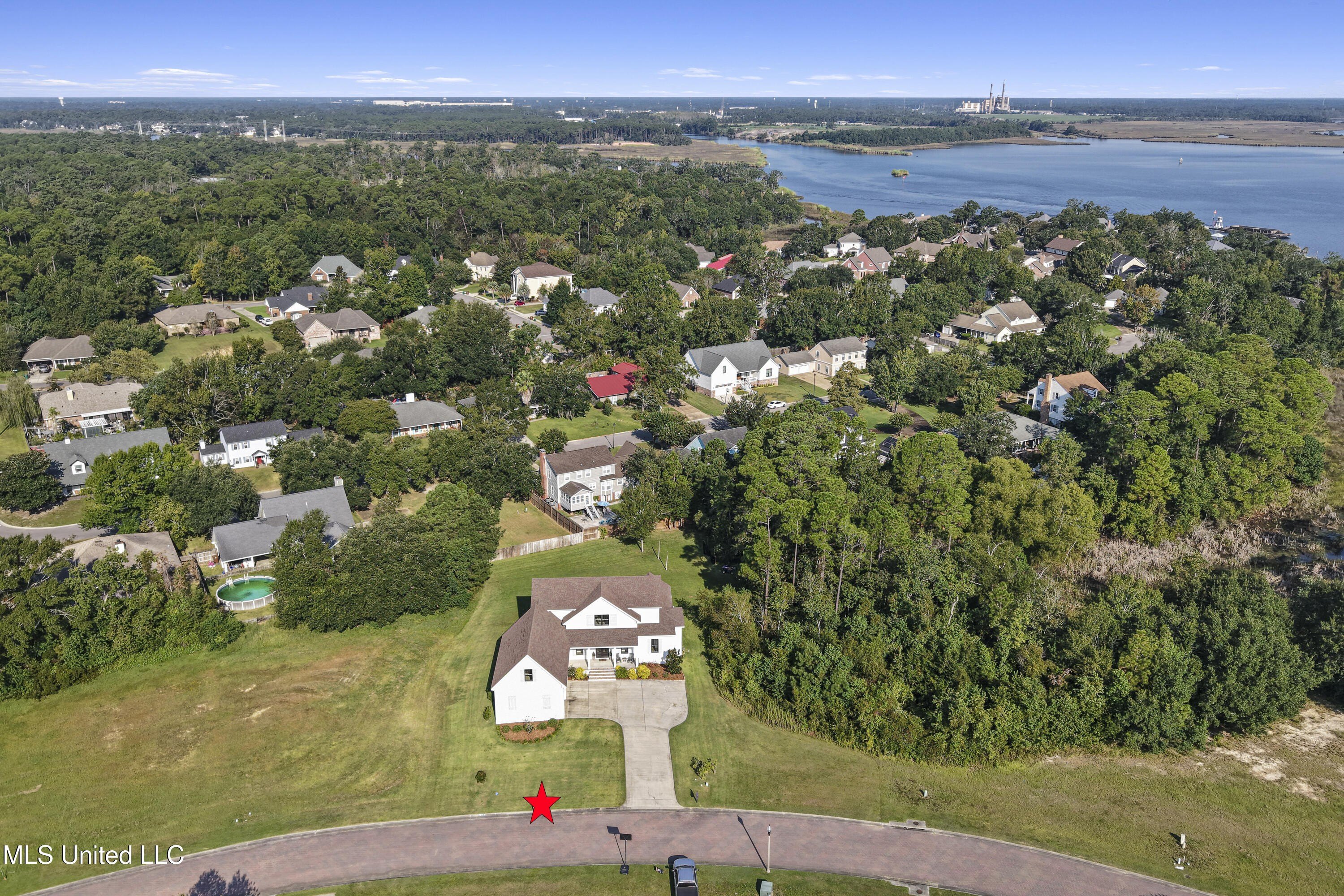 Biloxi, Mississippi, 39531, United States, 4 Bedrooms Bedrooms, ,4 BathroomsBathrooms,Residential,For Sale,1978703