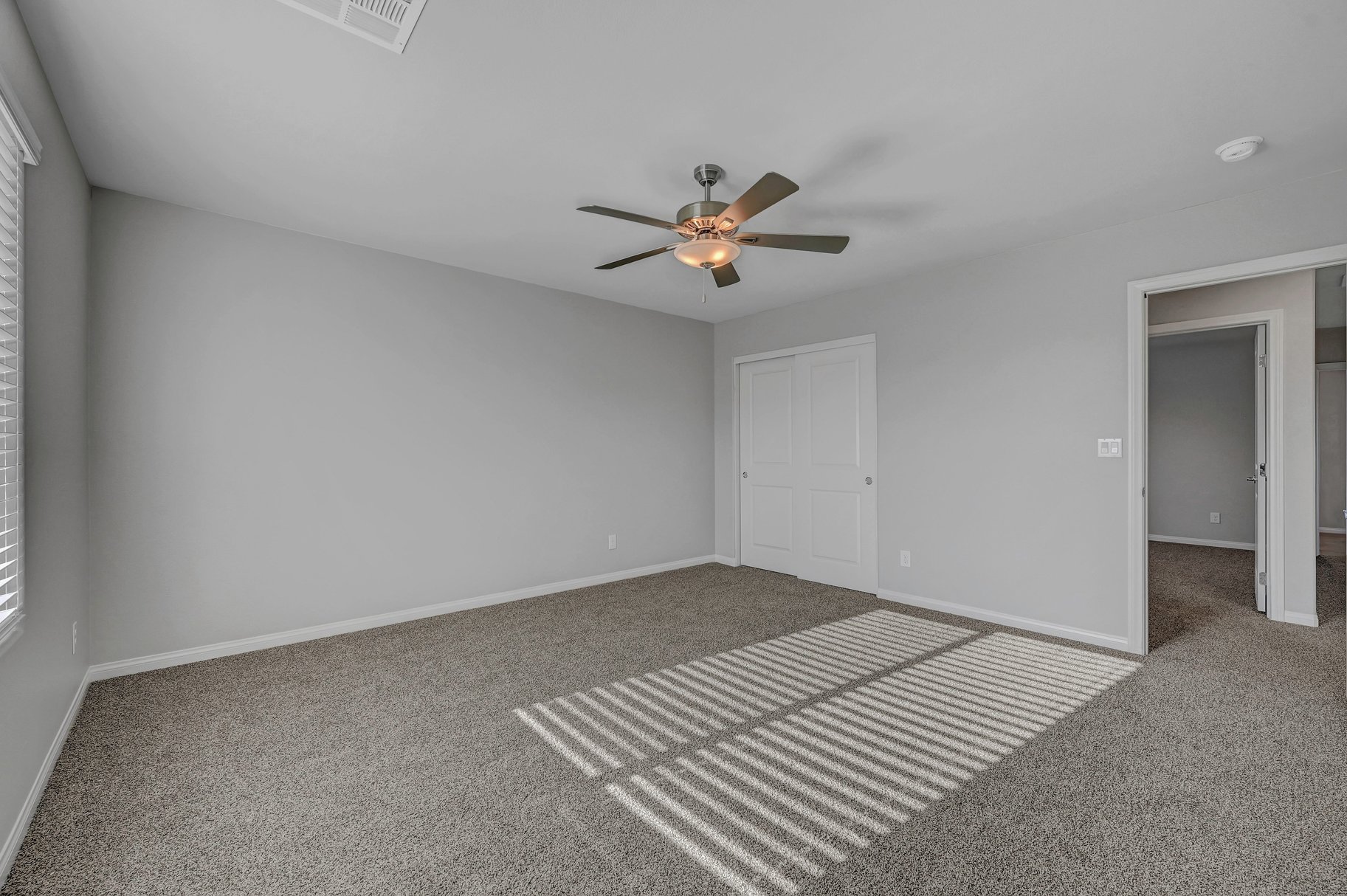  Spacious Valley Vista 5BR with Loft, 3-Car Garage & Premium Lot Size - 物件實景