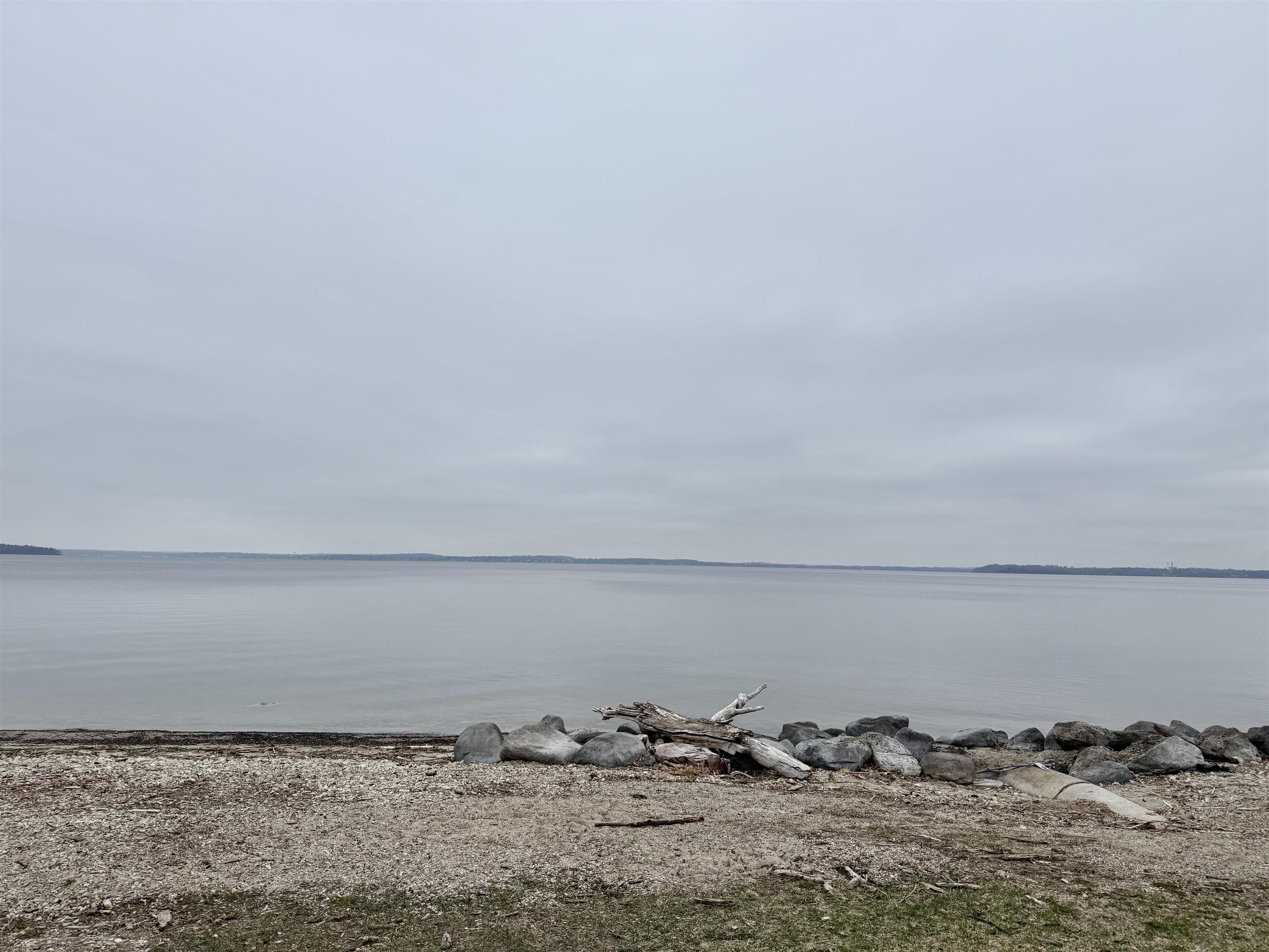 Madison, Wisconsin, 53703, United States, 5 Bedrooms Bedrooms, ,2 BathroomsBathrooms,Residential,For Sale,1979001