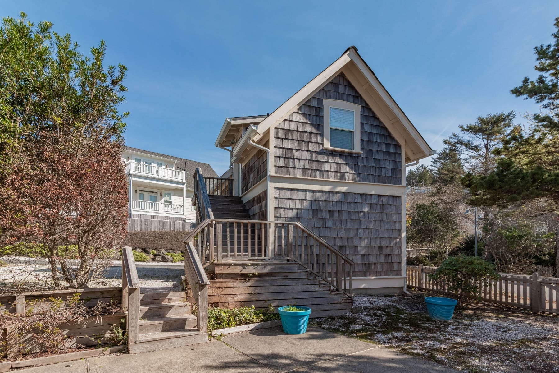  617 SW 27TH WAY Lincoln City, OR 97367 - 物件實景