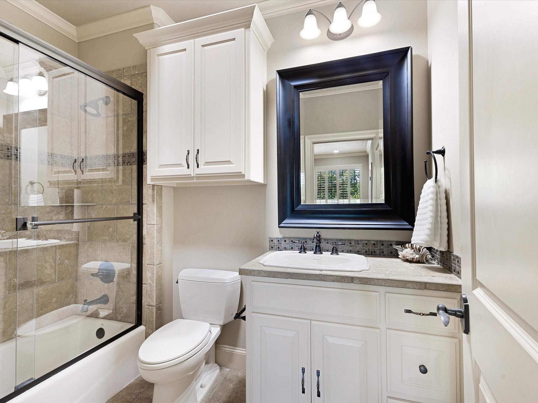 Farmers Branch, Texas, 75234, United States, 4 Bedrooms Bedrooms, ,7 BathroomsBathrooms,Residential,For Sale,1838321