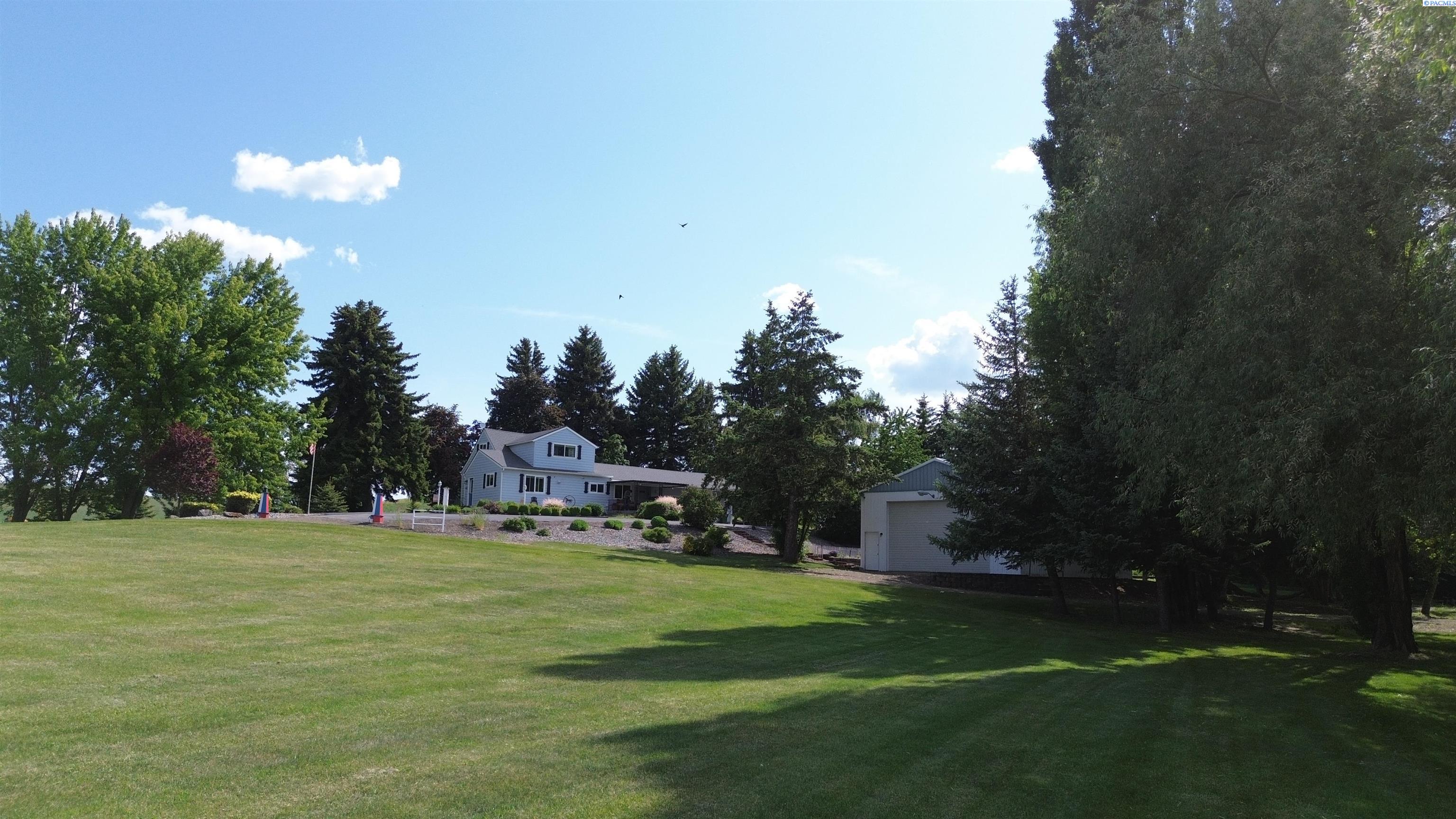 Tekoa, Washington, 99033, United States, 4 Bedrooms Bedrooms, ,2 BathroomsBathrooms,Residential,For Sale,1847399