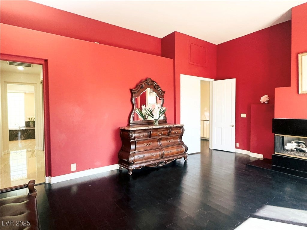 Las Vegas, Nevada, 89113, United States, 4 Bedrooms Bedrooms, ,3 BathroomsBathrooms,Residential,For Sale,1979003