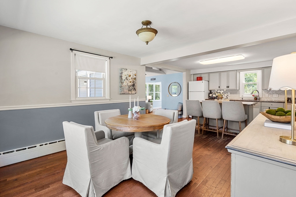 Lowell, Massachusetts, 01852, United States, 5 Bedrooms Bedrooms, ,4 BathroomsBathrooms,Residential,For Sale,1874290