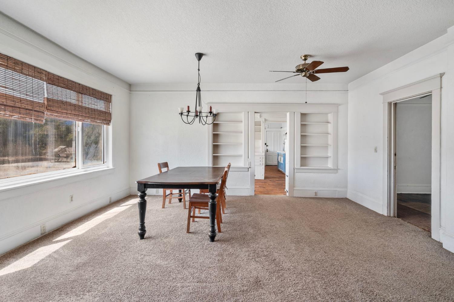 Vernalis, California, 95385, United States, 5 Bedrooms Bedrooms, ,3 BathroomsBathrooms,Residential,For Sale,1979261