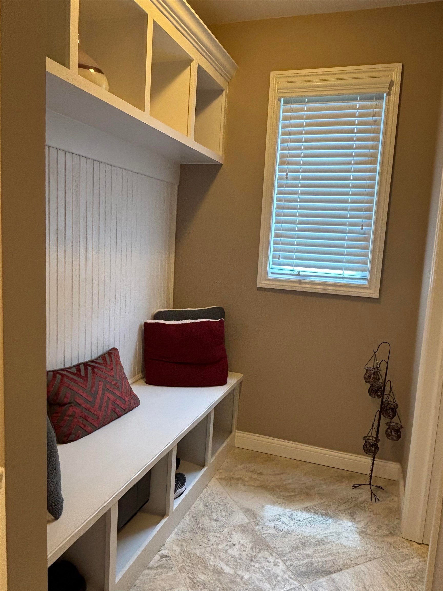 Shelby Twp, Michigan, 48316, United States, 4 Bedrooms Bedrooms, ,4 BathroomsBathrooms,Residential,For Sale,2005359