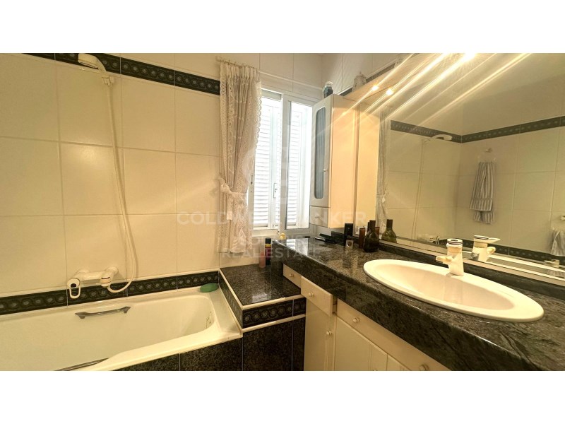 Alicante, J?vea / X?bia, Monta?ar-El Arenal, Cala, Jávea / Xàbia, Comunidad Valenciana, ES, 6 Bedrooms Bedrooms, ,6 BathroomsBathrooms,Residential,For Sale,Alicante, J?vea / X?bia, Monta?ar-El Arenal, Cala ,1449121