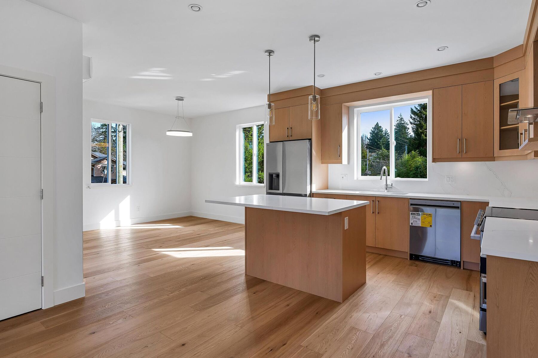  Brand New Townhome Development - 物件實景