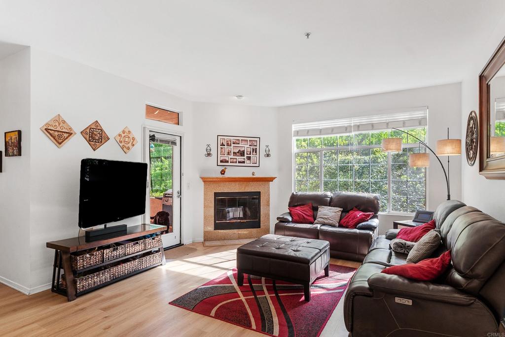 San Diego, California, 92128, United States, 2 Bedrooms Bedrooms, ,2 BathroomsBathrooms,Residential,For Sale,2001804