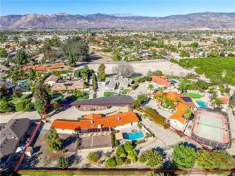 Hemet, California, 92544, United States, 5 Bedrooms Bedrooms, ,3 BathroomsBathrooms,Residential,For Sale,1989117