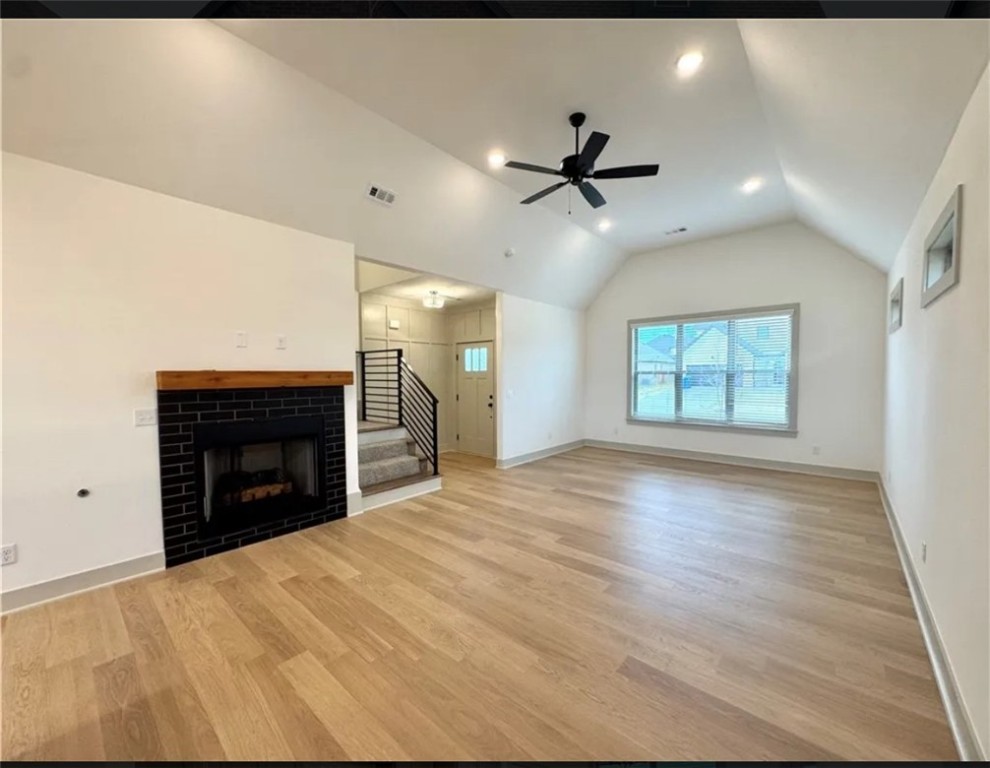 Bentonville, Arkansas, 72713, United States, 4 Bedrooms Bedrooms, ,3 BathroomsBathrooms,Residential,For Sale,1966275