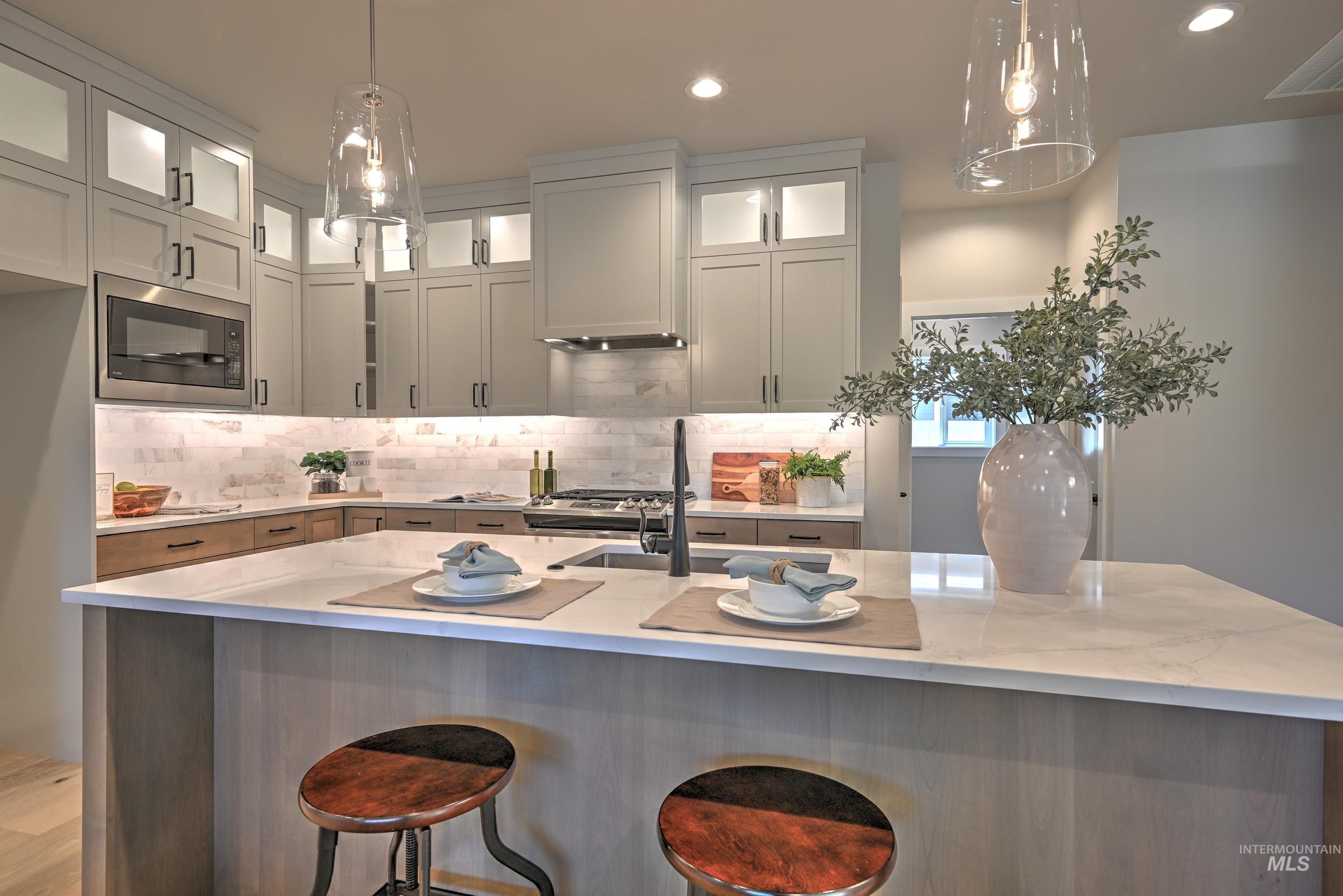 Meridian, Idaho, 83642-2597, United States, 3 Bedrooms Bedrooms, ,Residential,For Sale,1984862